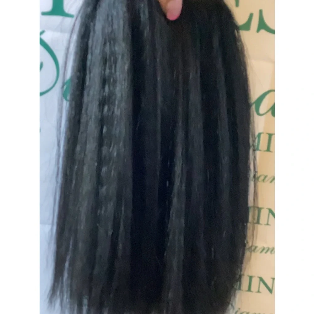 Very light clipping ponytail suitable for children and young adults